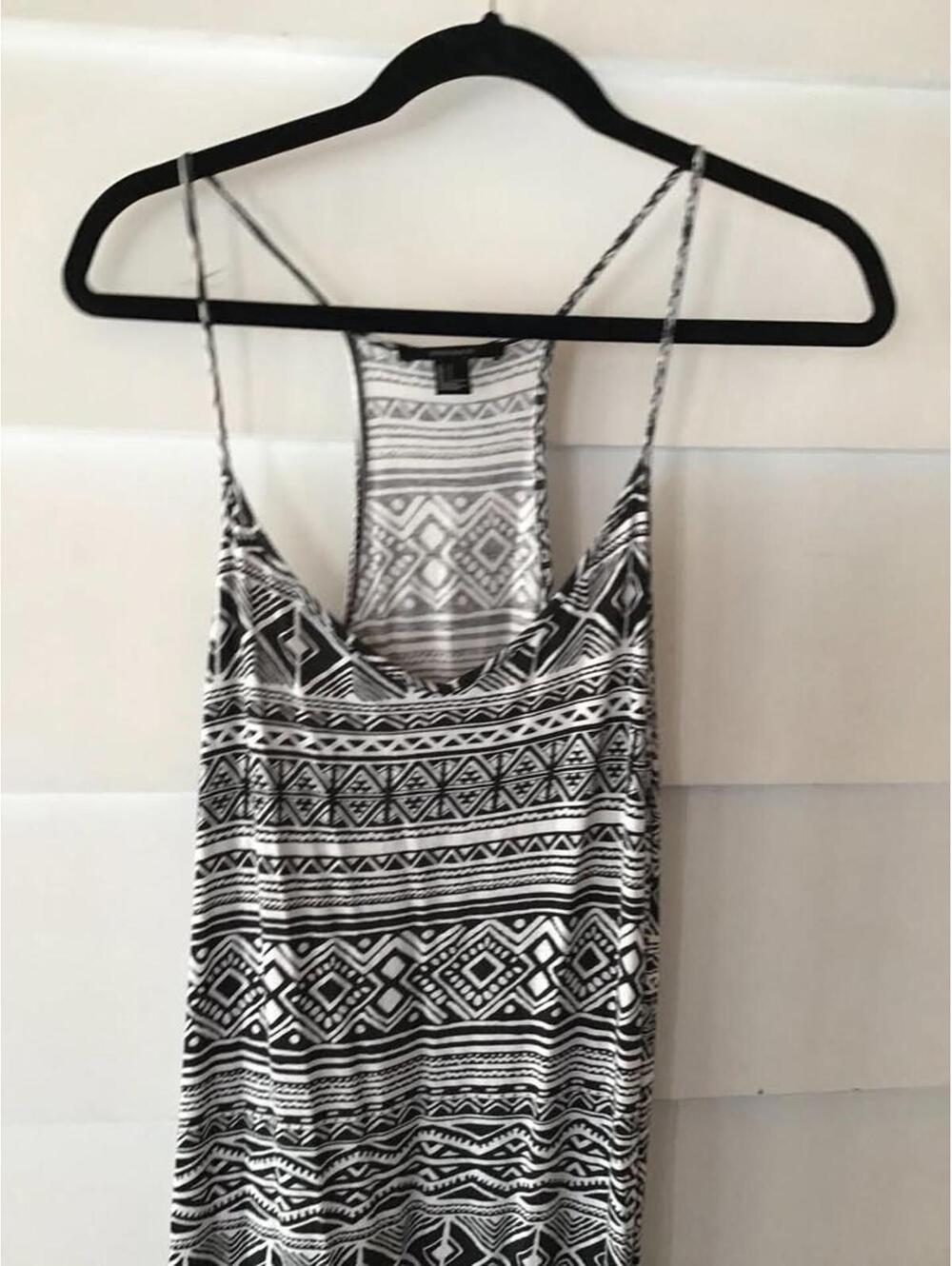 Forever 21 Patterned maxi Dress #156 - Picture 2 of 3